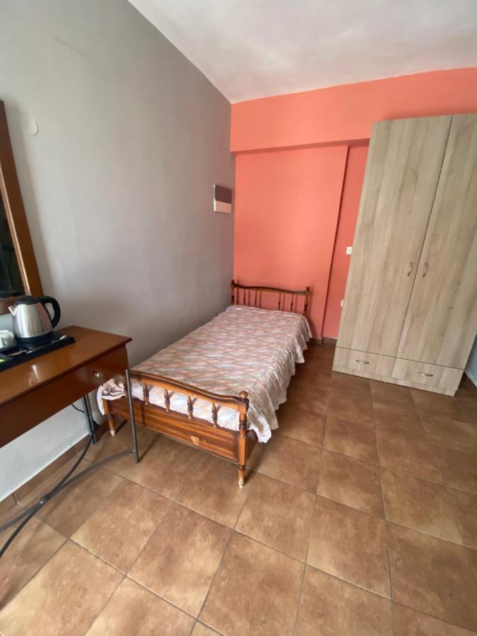 Aeolos Apartments Akrotírion エクステリア 写真