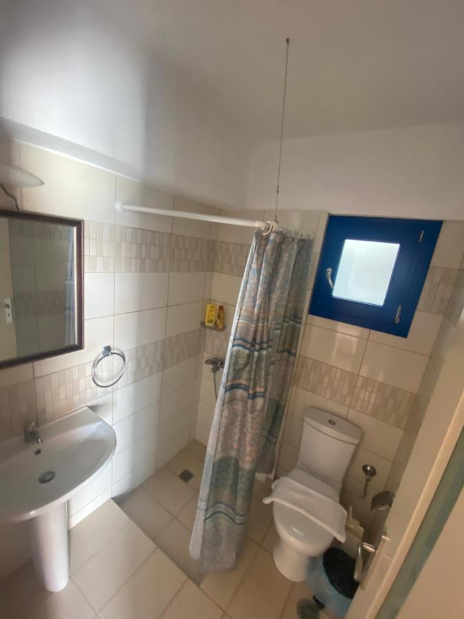 Aeolos Apartments Akrotírion エクステリア 写真